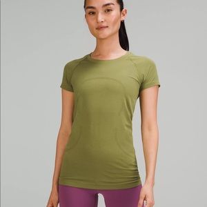 Lulu size 4 swiftly tech